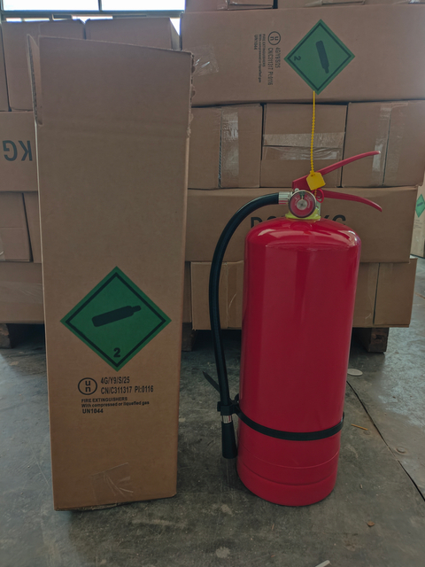 Pemadam api serbuk kering 6kg untuk kayu dengan injap tembaga