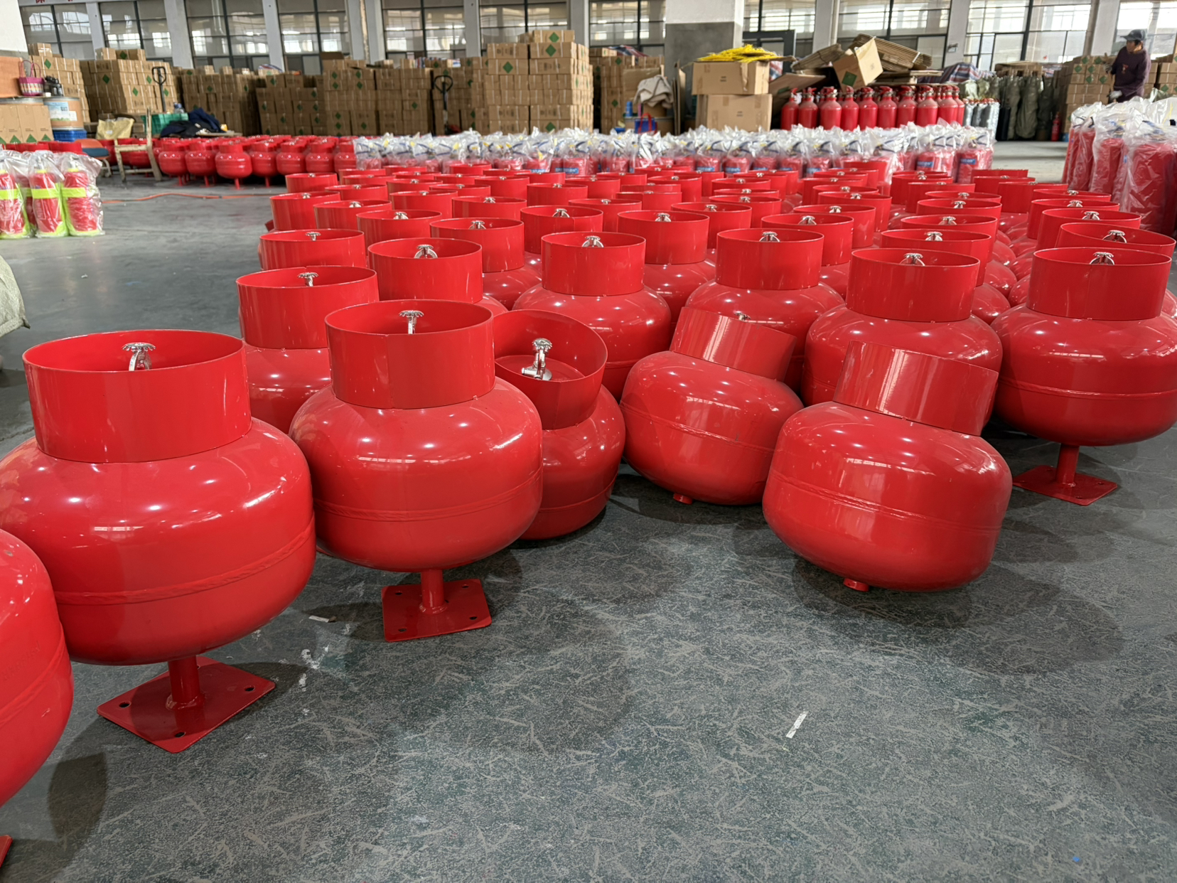 Serbuk Kering 6KG Jenis Gantung Automatik Peralatan Memadam Kebakaran Kecemasan Untuk Arab Saudi