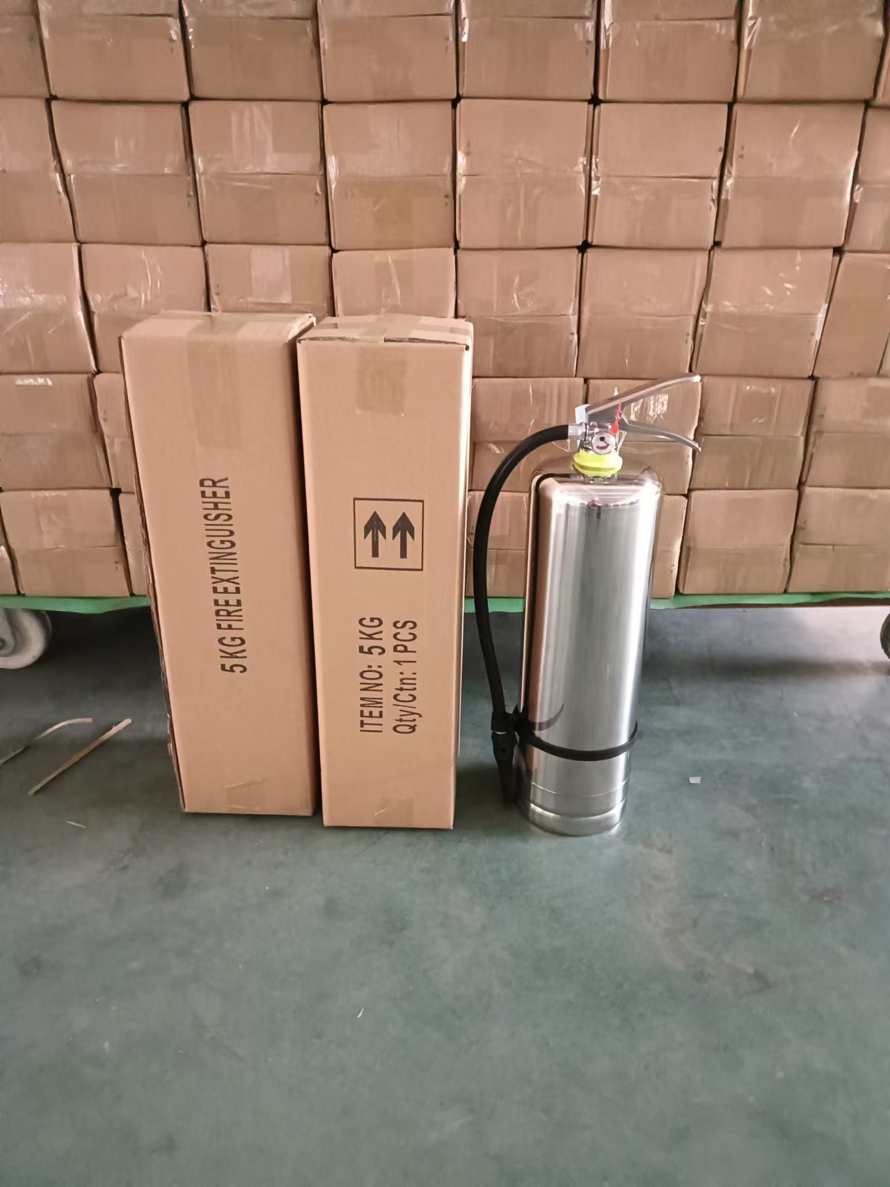 SUS 304 1L/2L/3L/4L/6L/9L Pemadam Api Buih Keluli Tahan Karat 