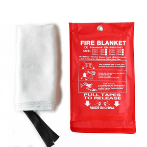 40 'x 40 ' EN1896 Flame Retardant Fiberglass Kecemasan Selimut Penindasan Kebakaran untuk Dapur dan Rumah