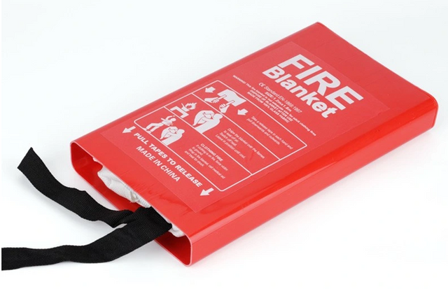 Selimut api berat badan berfungsi untuk keluarga