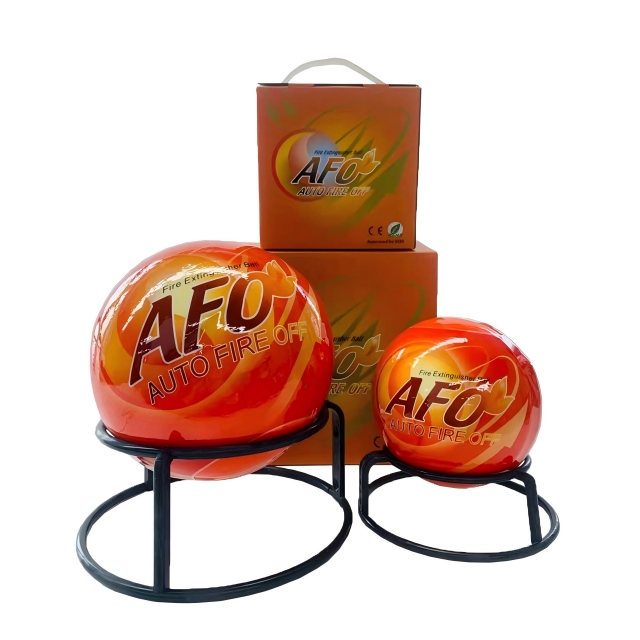 Bola pemadam api mini untuk kereta