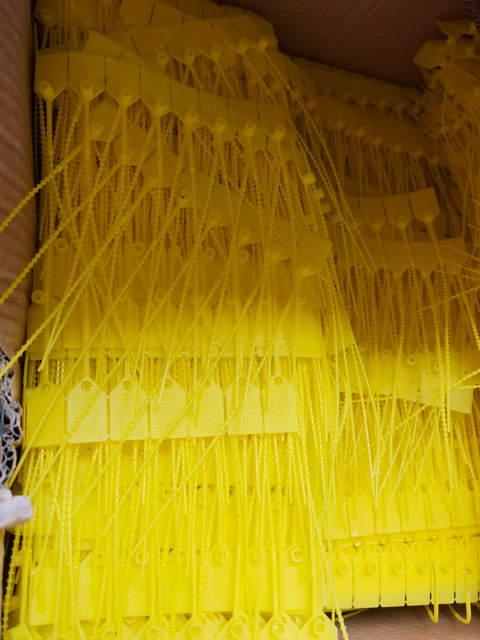 Dinding kecemasan dipasang aksesori pemadam api untuk kereta